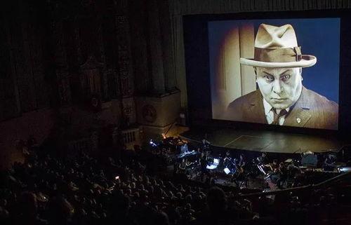 电影院看电影说说文案,一场电影,一生回忆